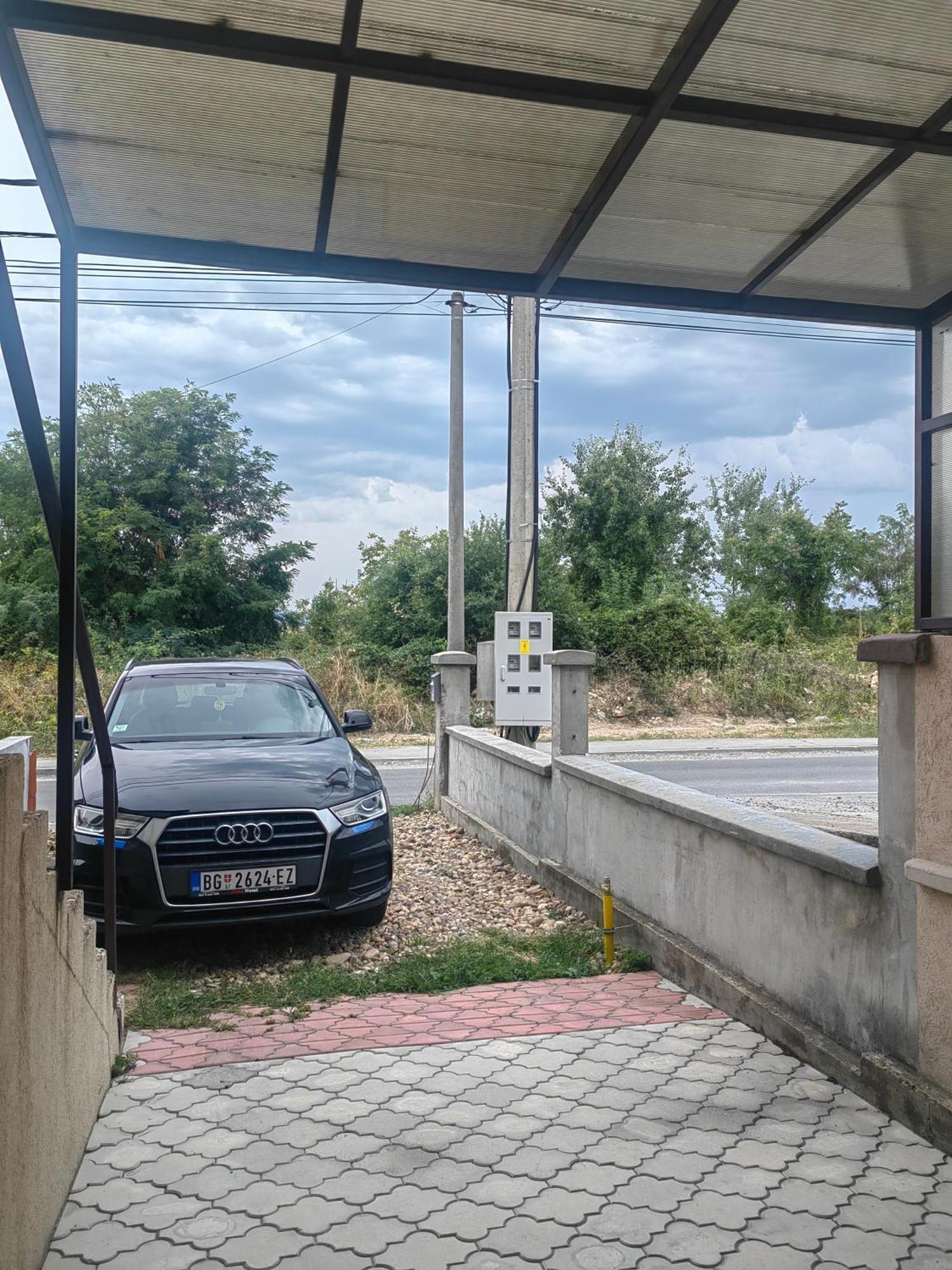 Divlji Raj Apartment Belgrade Luaran gambar